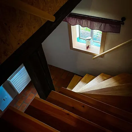 Roubenka U Vrabcu 度假居 Libošovice